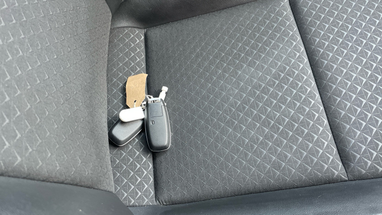 Nissan Juke 1.6 Hybrid N-Connecta 5dr Auto Hybrid Hatchback